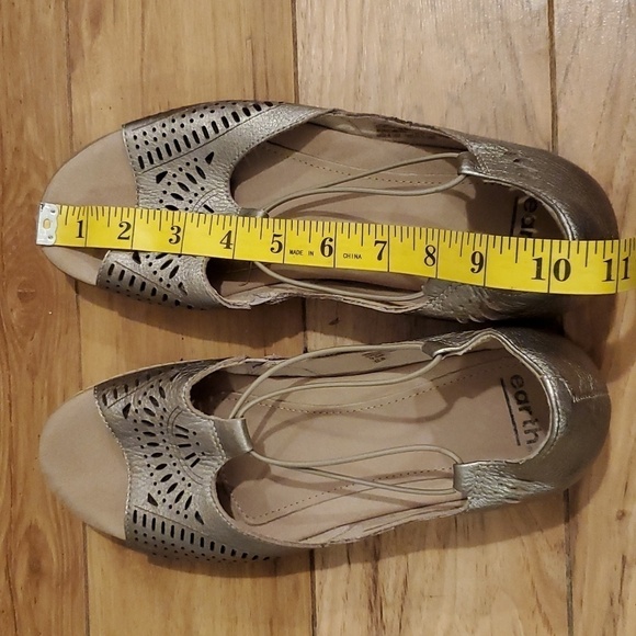 Beautiful Earth Washed Gold Leather Slip-On Flats - Picture 11 of 11